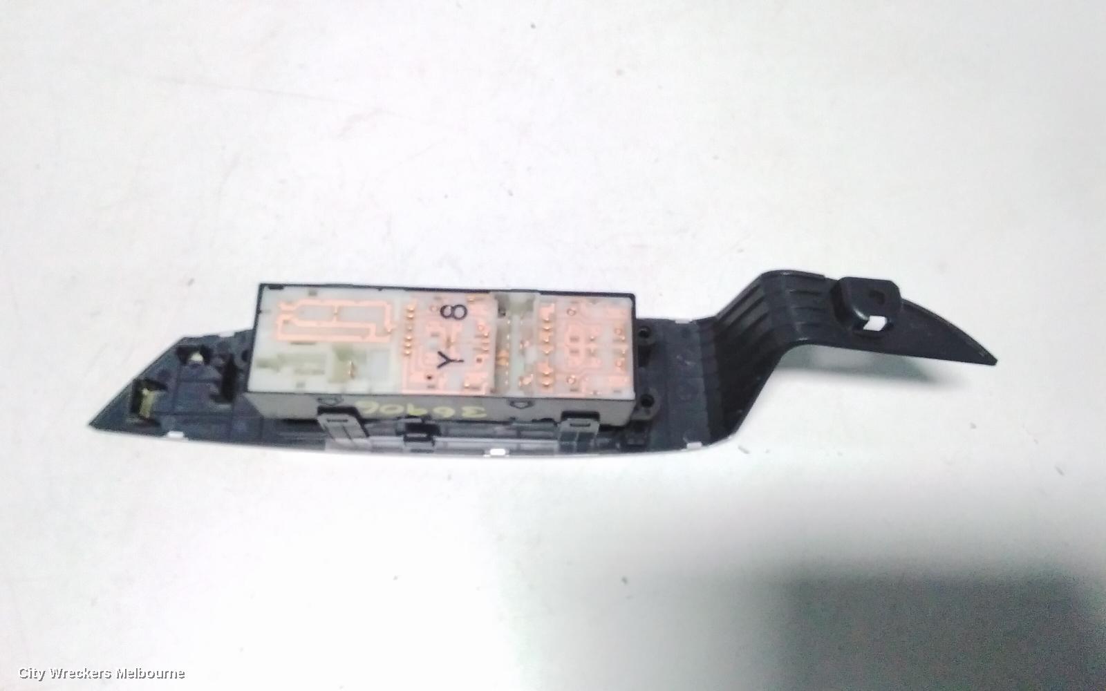 NISSAN MURANO PWR DR WIND SWITCH, RH FRONT (MASTER SWITCH), Z50, 05/2002 - 12/2008