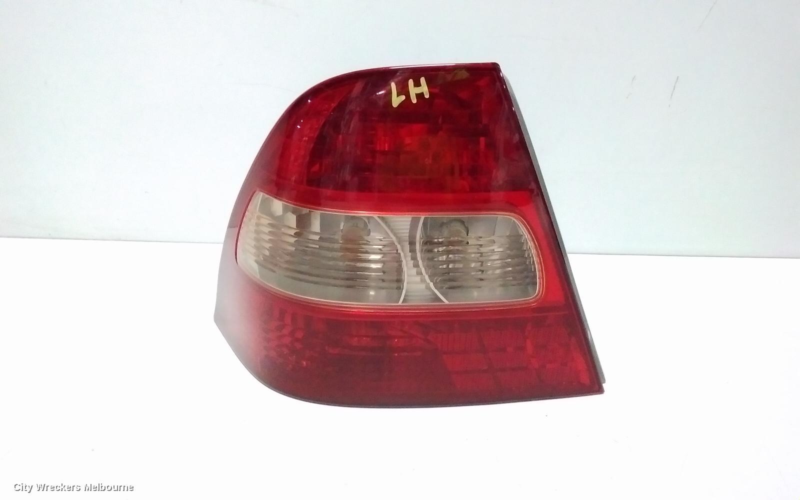 TOYOTA COROLLA LEFT TAILLIGHT, ZZE122, SEDAN, 12/2001 - 03/2004