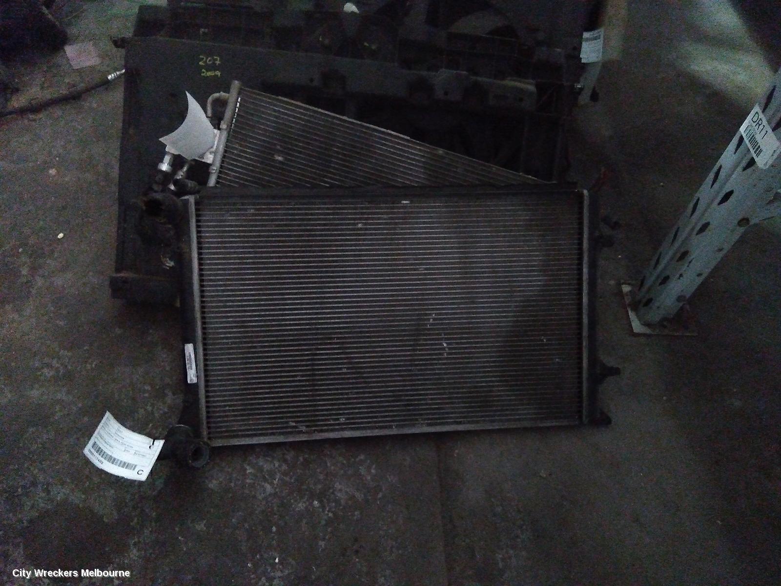 VOLKSWAGEN GOLF RADIATOR, AUTO, 1.6, PETROL, GEN 5, 06/2004 - 02/2009