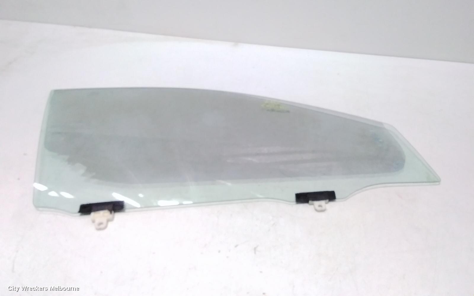 TOYOTA COROLLA RIGHT FRONT DOOR WINDOW, ZZE122 (JAPAN-VIN JTD), 12/2001 - 04/2007