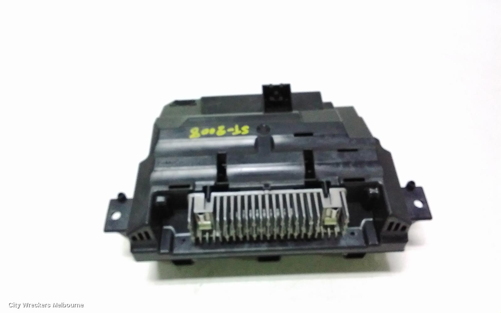 FORD FOCUS INSTRUMENT CLUSTER, AUTO T/M, PETROL, SA, 10/2018 ONWARDS