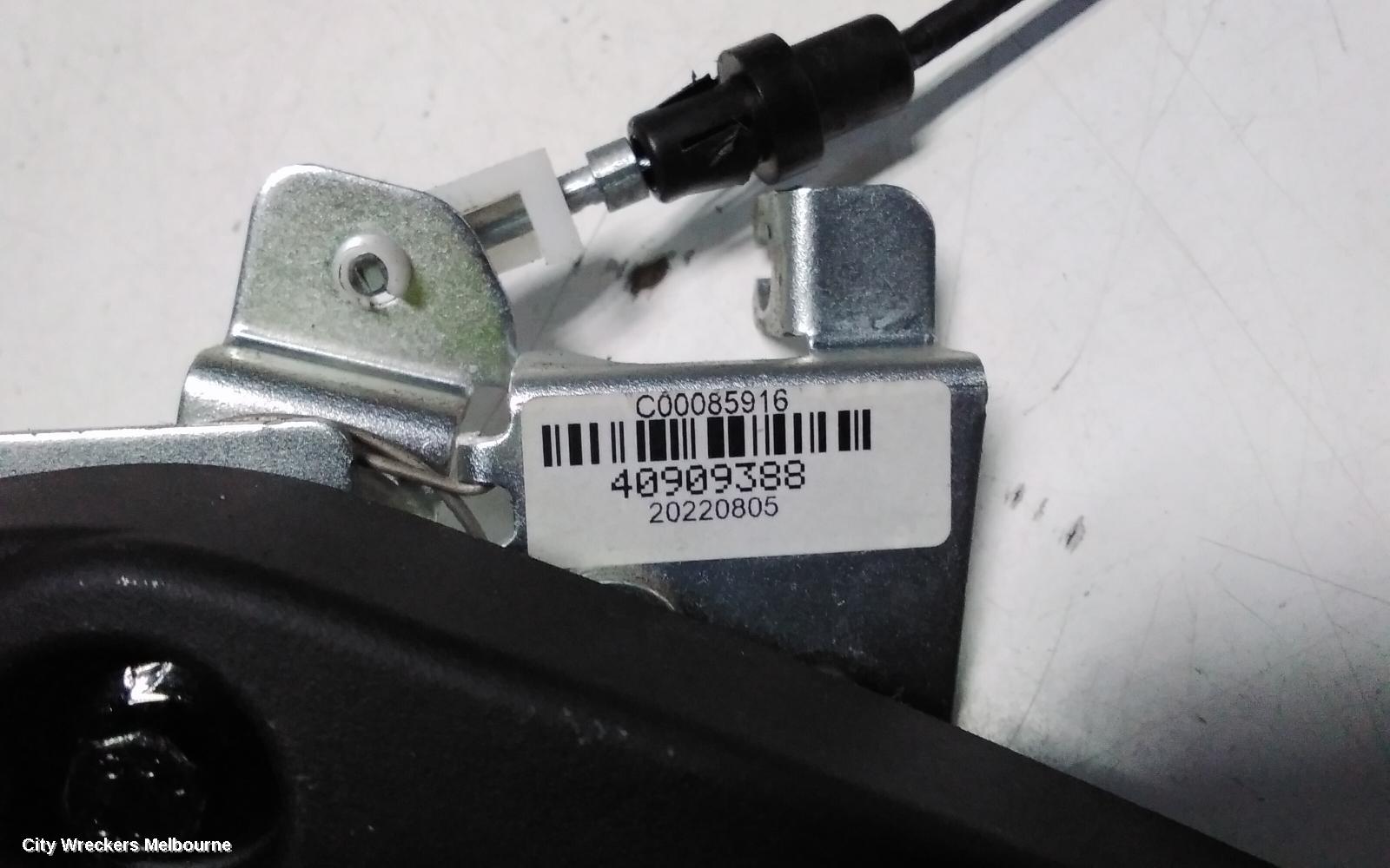 LDV DELIVER 9 DOOR/BOOT/GATE LOCK, LEFT BARN DOOR LOCK, LOWER, 07/2020 ONWARDS