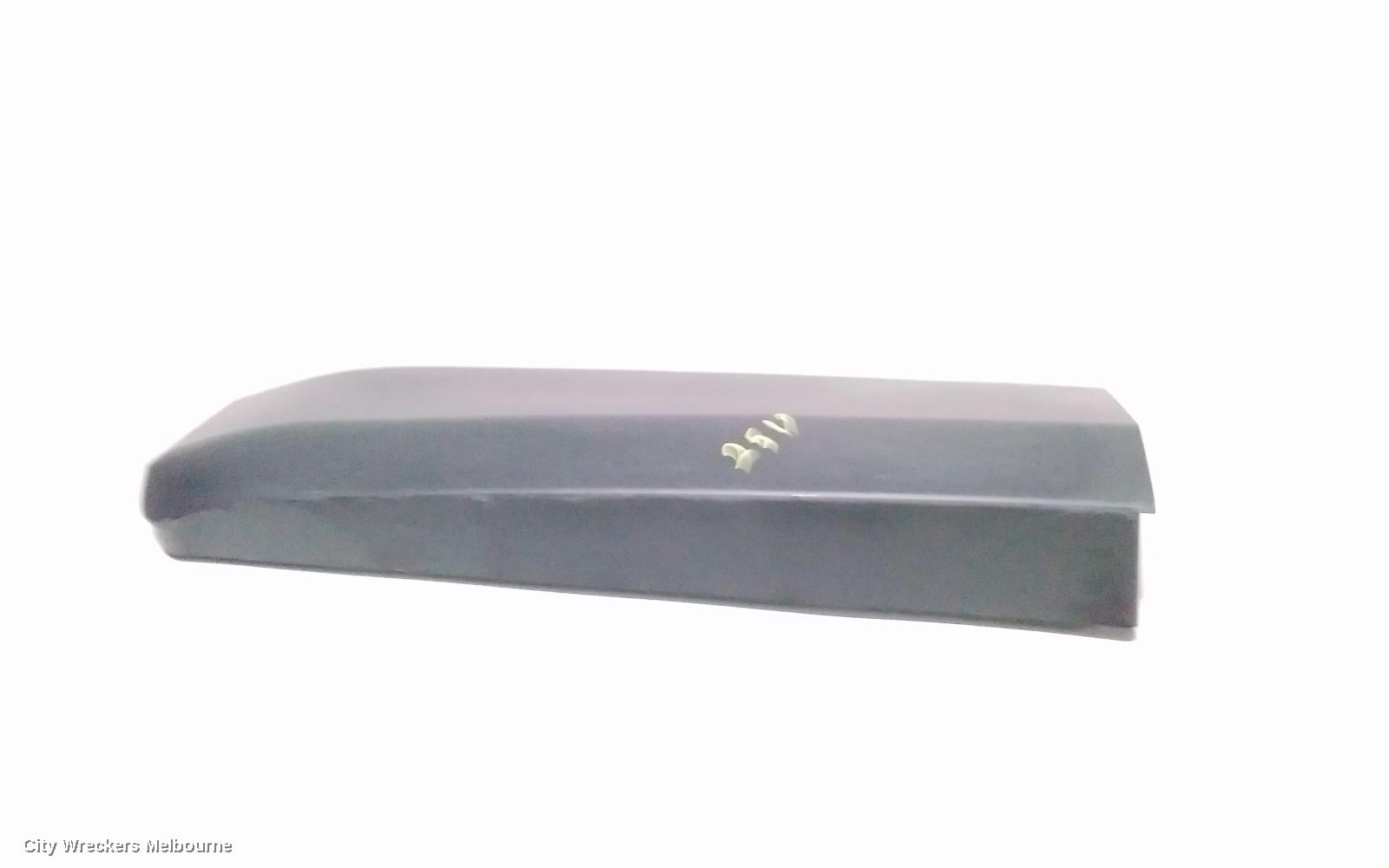 LDV DELIVER 9 REAR GARNISH, LH BARN DOOR, LOWER GARNISH MOULDING, 07/2020 ONWARDS