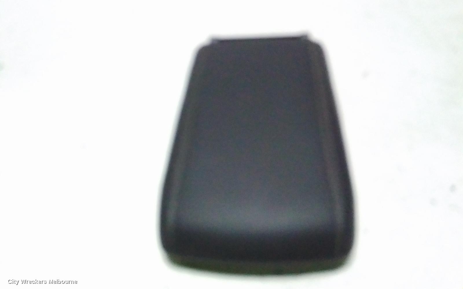 HOLDEN ACADIA CONSOLE, AC, CONSOLE LID ONLY, 08/2018 - 12/2020
