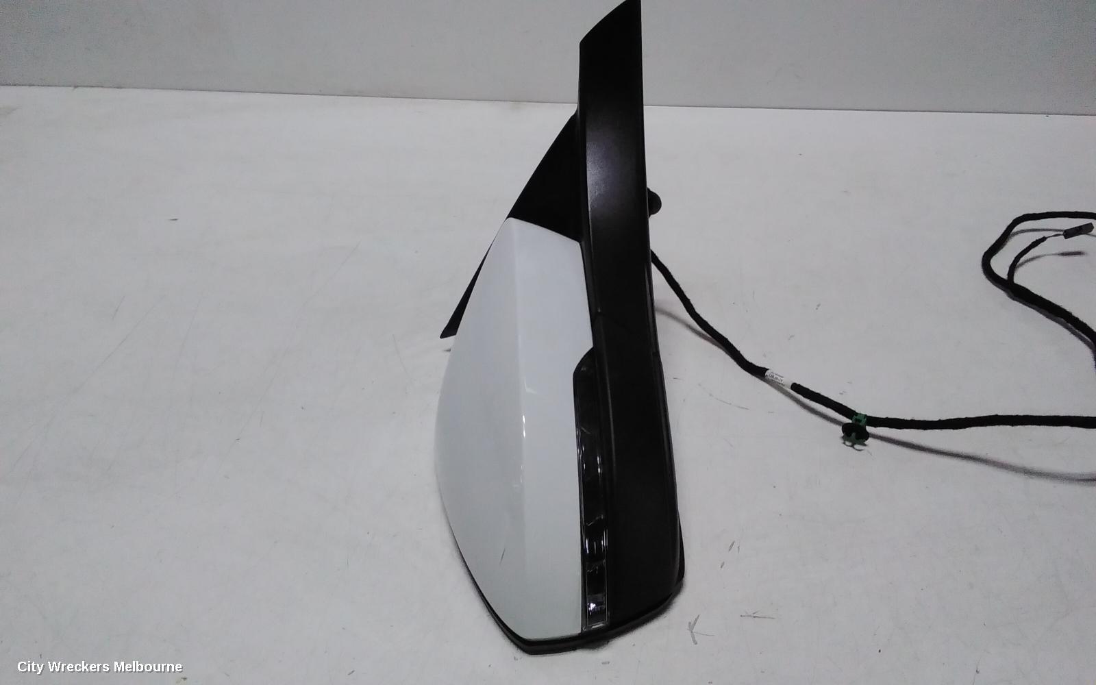 VOLKSWAGEN T-ROC RIGHT DOOR MIRROR, A1, POWER FOLD & HEATED TYPE, W/ BLIND SPOT TYPE, COLOUR CODED, 03/2020 - 07/2022