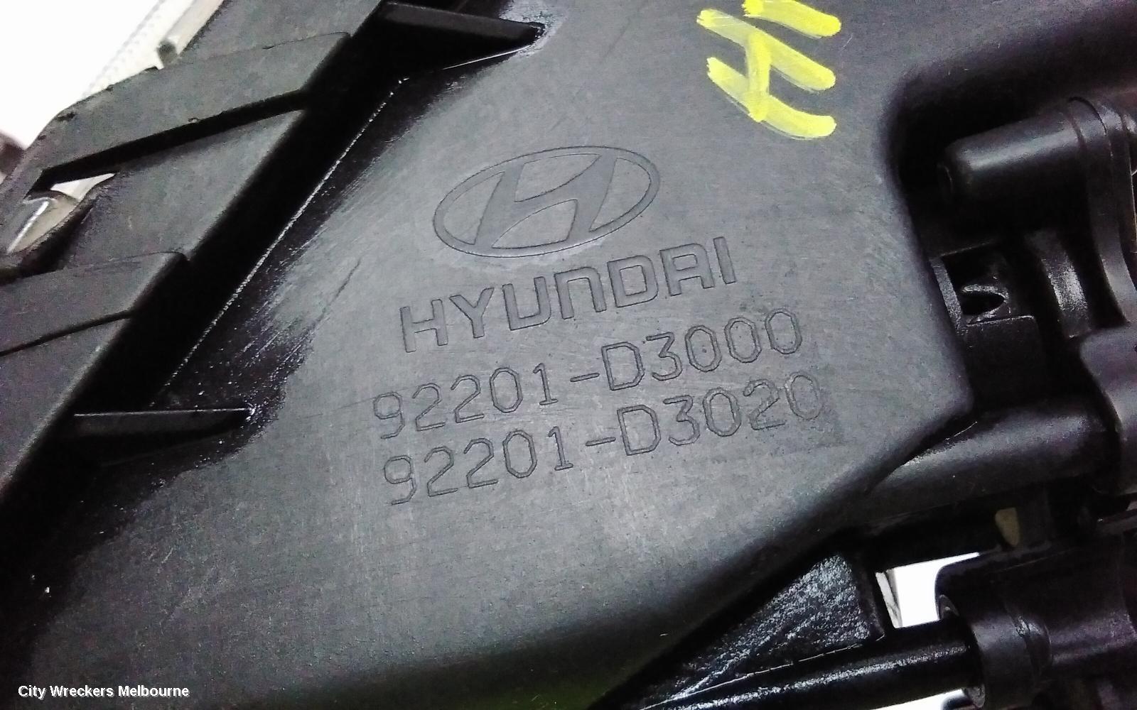 HYUNDAI TUCSON LEFT INDICATOR/FOG/SIDE, DAYTIME RUNNING LAMP, TL, KOREAN BUILT (VIN KMHJ), 07/2015 - 06/2018