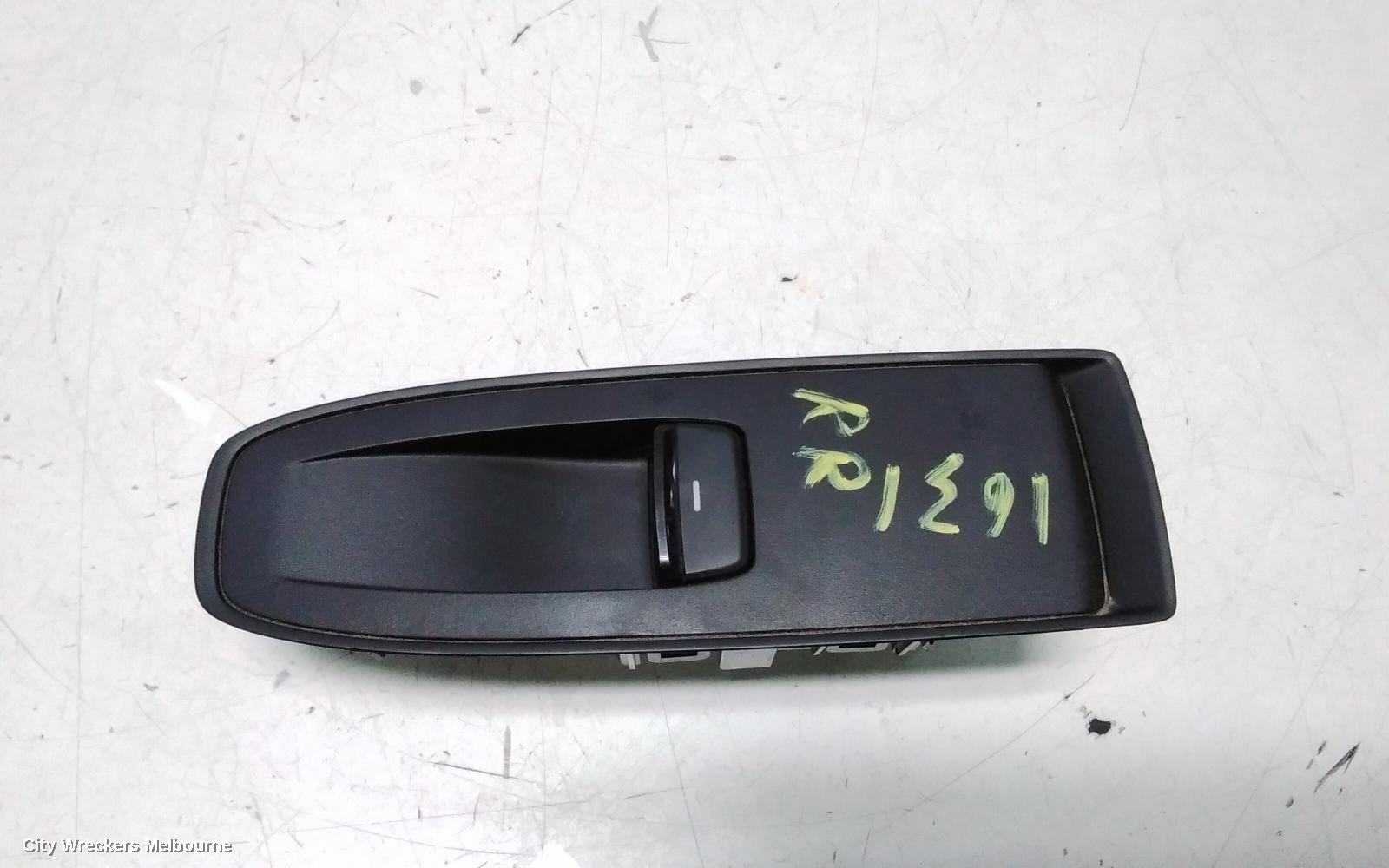 SUBARU FORESTER PWR DR WIND SWITCH, LH/RH REAR, SK, BLACK TIP, 08/2018 ONWARDS