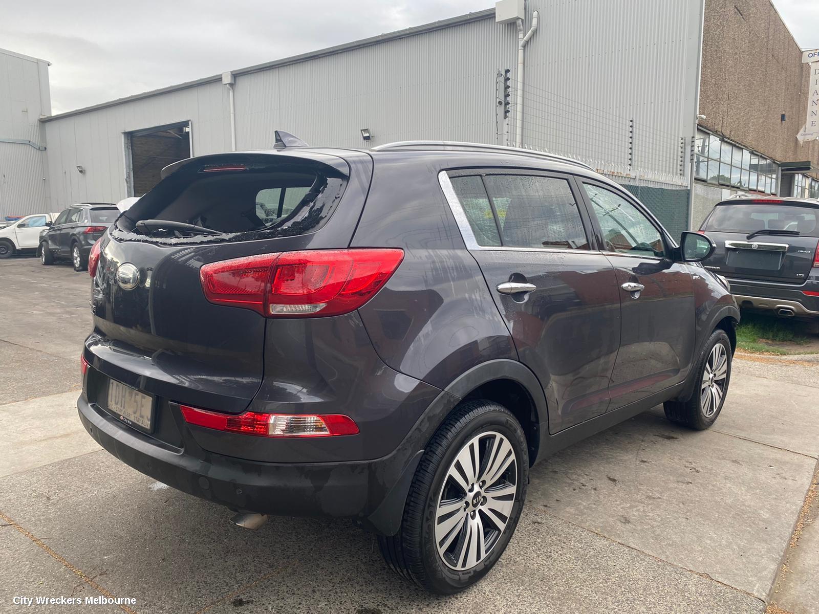 KIA SPORTAGE RIGHT TAILLIGHT, SL, BUMPER REFLECTOR, 06/2013 - 10/2015