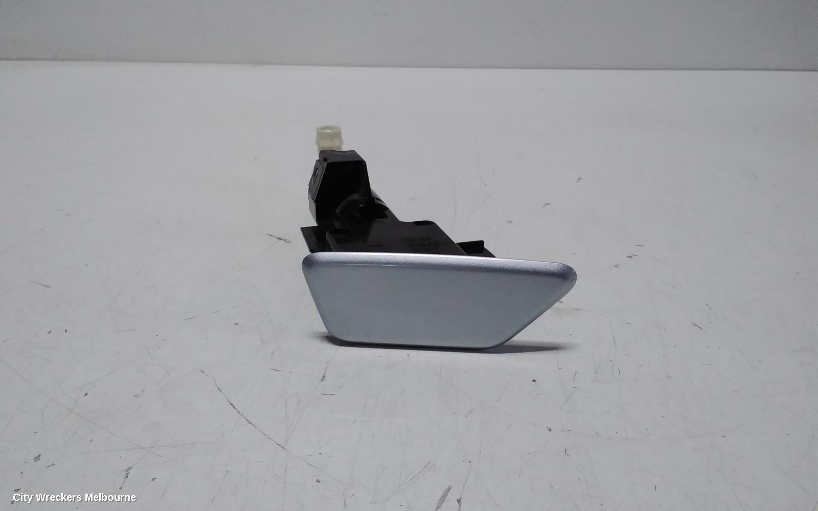 SUBARU XV WASHER JET, G4X, 08/2011 - 04/2017