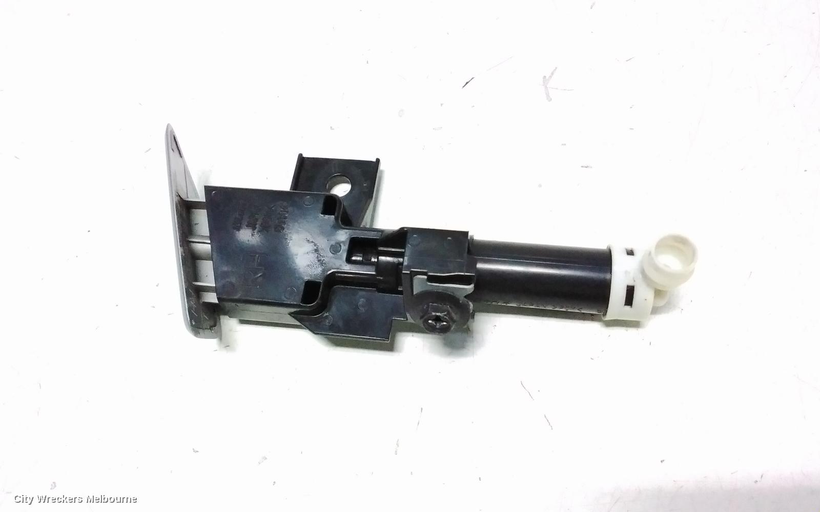 SUBARU XV WASHER JET, G4X, 08/2011 - 04/2017