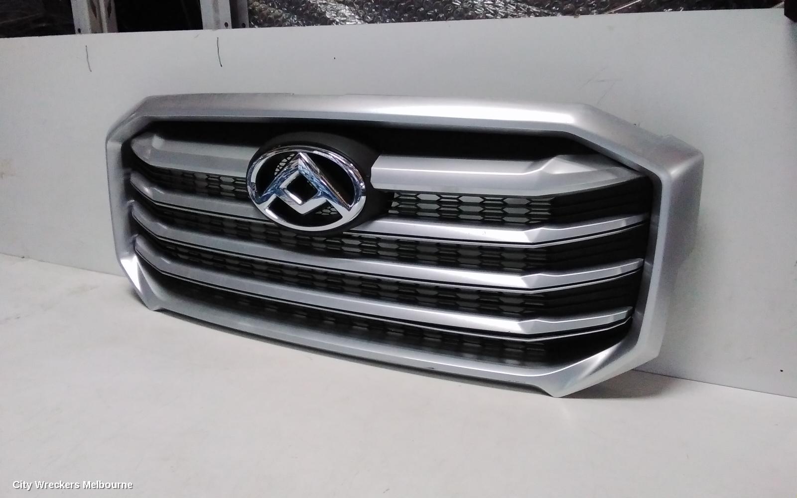 LDV DELIVER 9 GRILLE, RADIATOR GRILLE, GREY, 07/2020 ONWARDS
