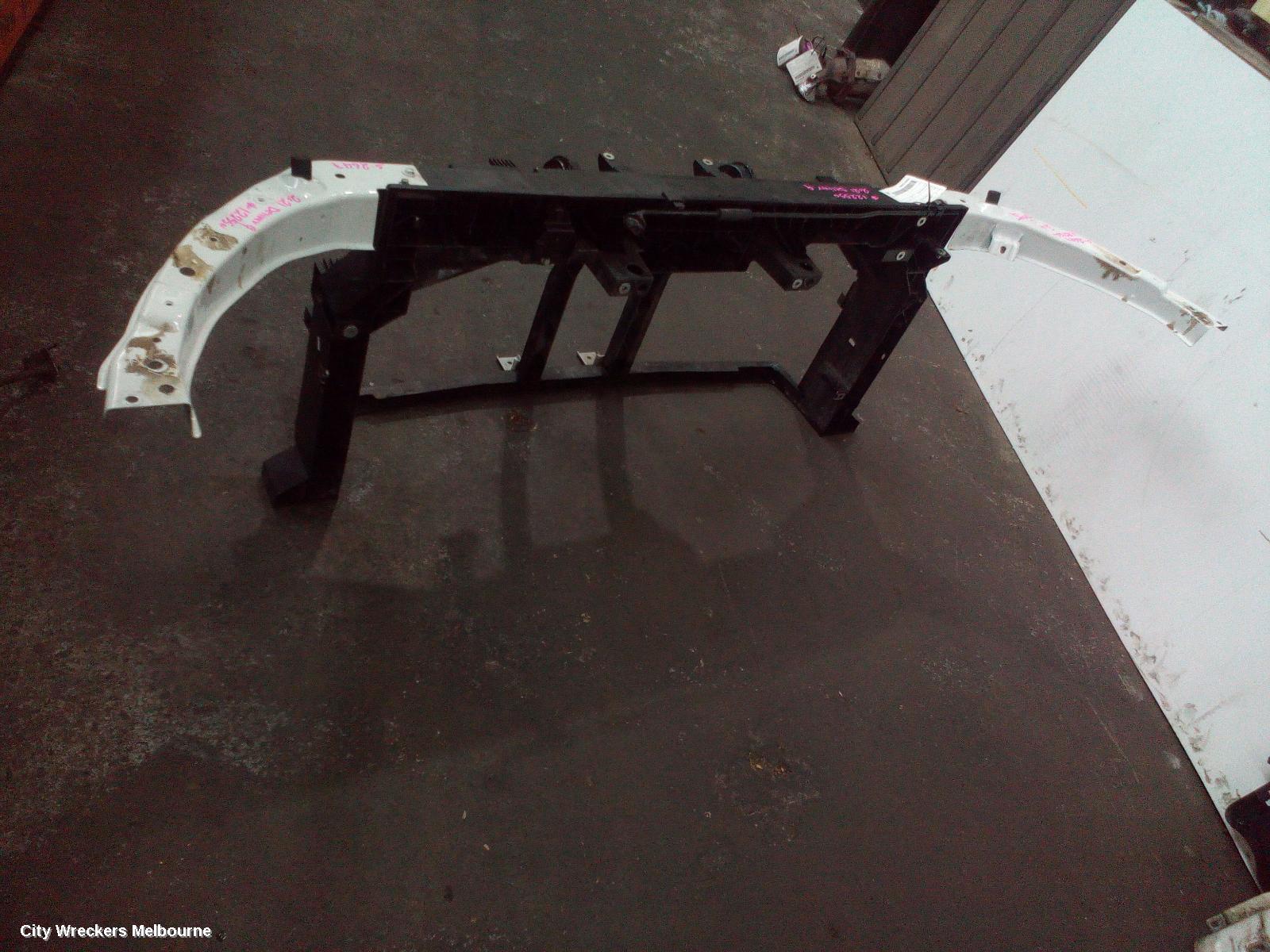 LDV DELIVER 9 RADIATOR SUPPORT, 07/2020 ONWARDS
