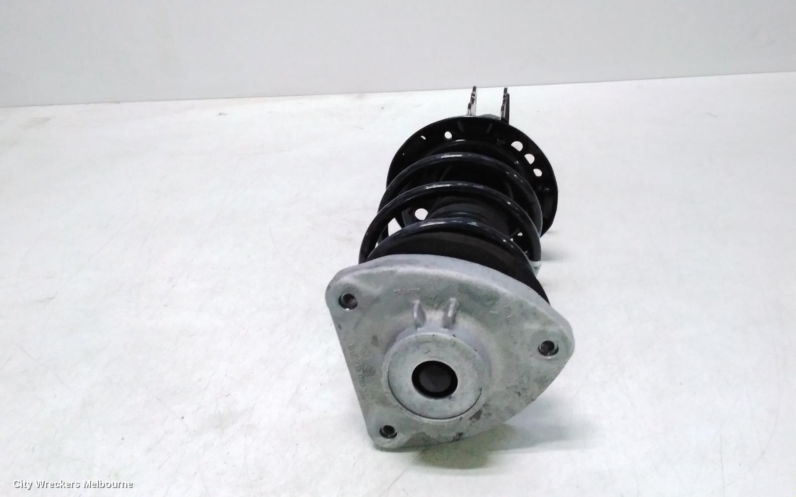 MERCEDES CLA CLASS RIGHT FRONT STRUT, C117/X117, STANDARD TYPE, 09/2013 - 01/2019