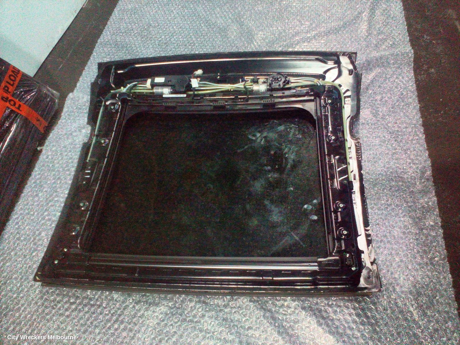 MERCEDES CLA CLASS ROOF GLASS/SUNROOF/T, C117, COUPE, 10/2013 - 02/2019