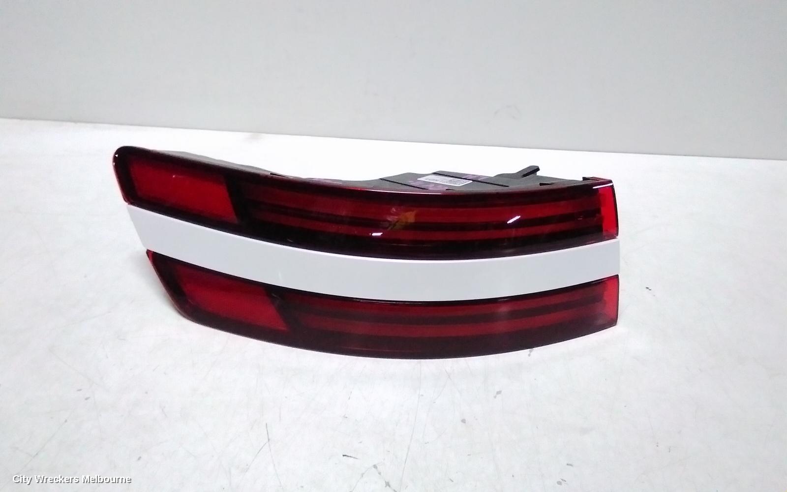 GENESIS GV70 LEFT TAILLIGHT, IN BODY, JK, 03/2021 ONWARDS