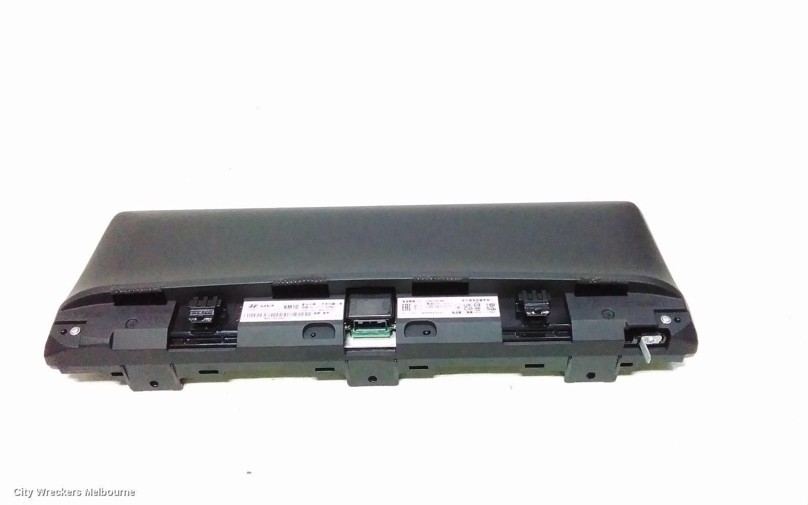 GENESIS GV70 RADIO/CD/DVD/SAT/TV, DISPLAY UNIT, TOUCH SCREEN, 14.5IN, JK, 03/2021 ONWARDS