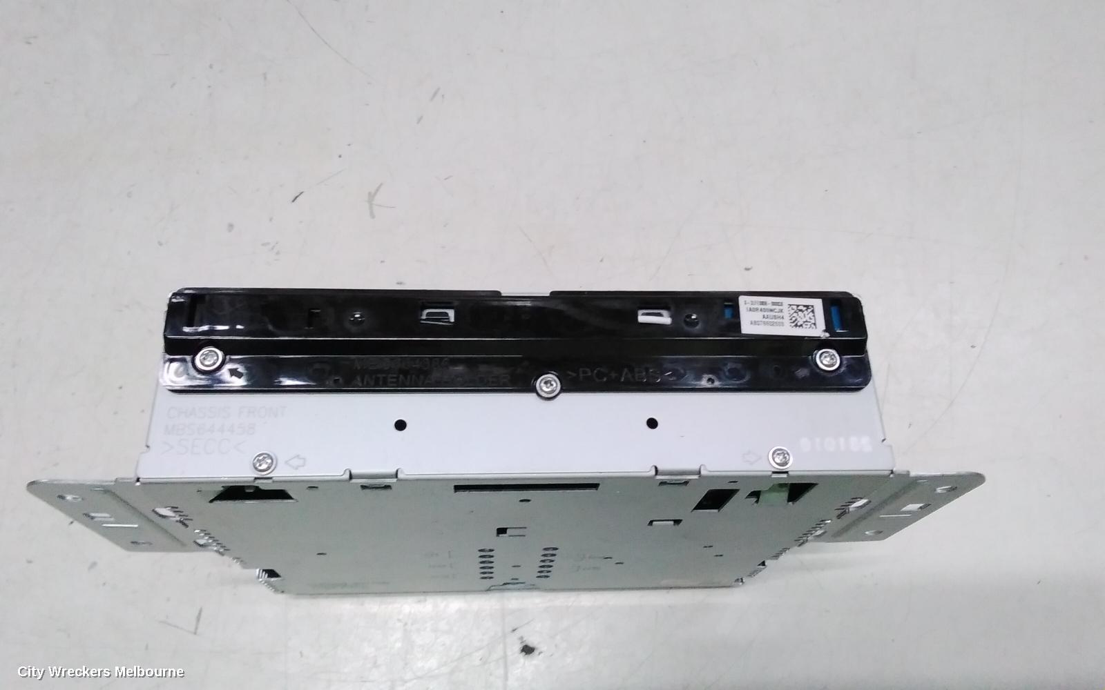 GENESIS GV70 RADIO/CD/DVD/SAT/TV, DISPLAY UNIT, TOUCH SCREEN, 14.5IN, JK, 03/2021 ONWARDS