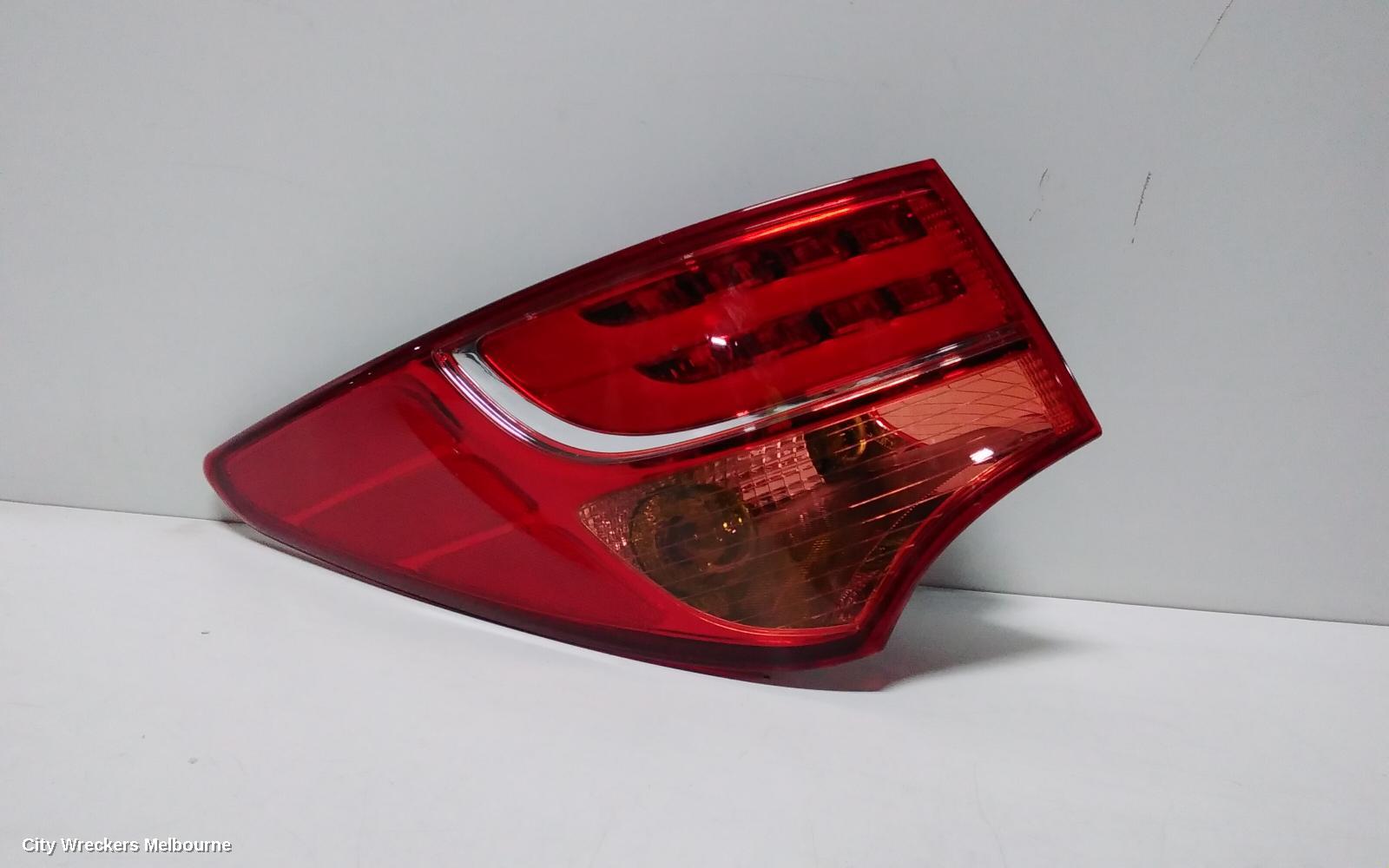 HYUNDAI SANTA FE LEFT TAILLIGHT, DM, IN BODY, LED TYPE, 06/2012 - 05/2015