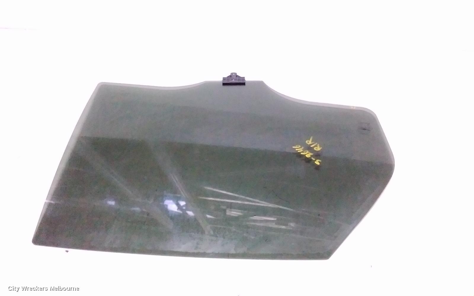 GENESIS GV70 RIGHT REAR DOOR WINDOW, JK, 03/2021 ONWARDS