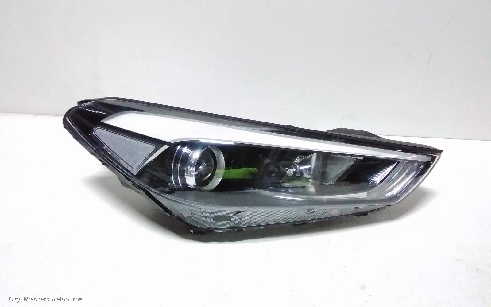 HYUNDAI TUCSON RIGHT HEADLAMP, TL, ACTIVE/ACTIVE X, KOREAN BUILT (VIN KMHJ), HALOGEN TYPE, W/ DAYTIME RUNNING LAMP, 07/2015 - 06/2018