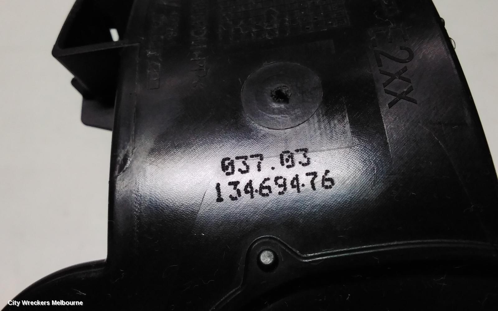 HOLDEN COMMODORE FUEL DOOR / FILLER, FUEL DOOR, ZB, 10/2017 - 12/2020