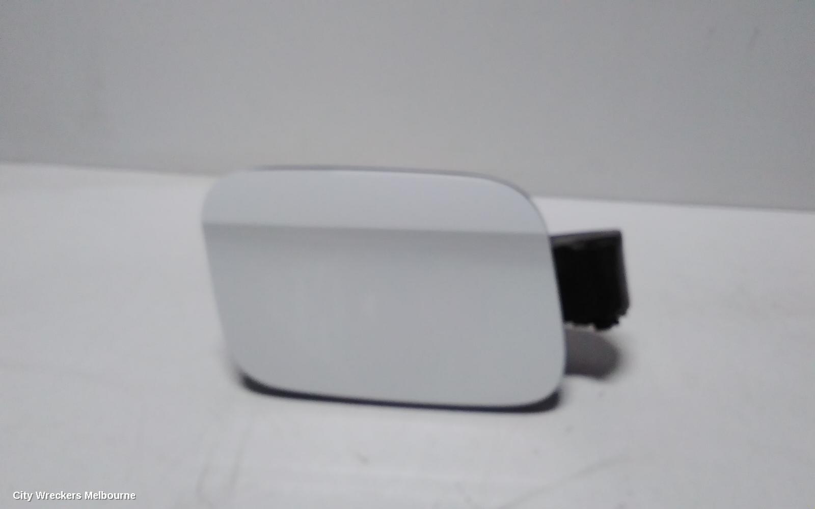 HOLDEN COMMODORE FUEL DOOR / FILLER, FUEL DOOR, ZB, 10/2017 - 12/2020