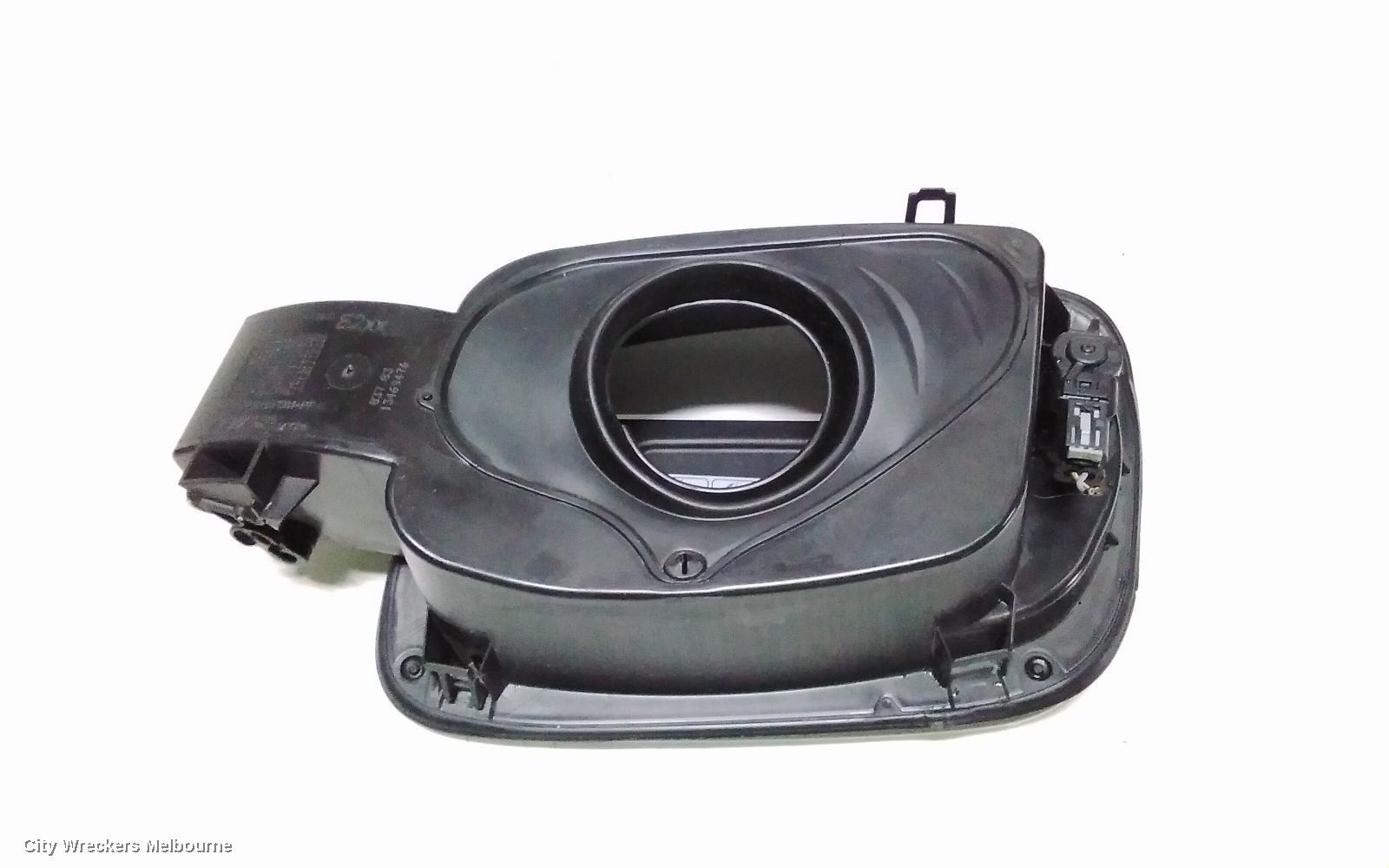HOLDEN COMMODORE FUEL DOOR / FILLER, FUEL DOOR, ZB, 10/2017 - 12/2020