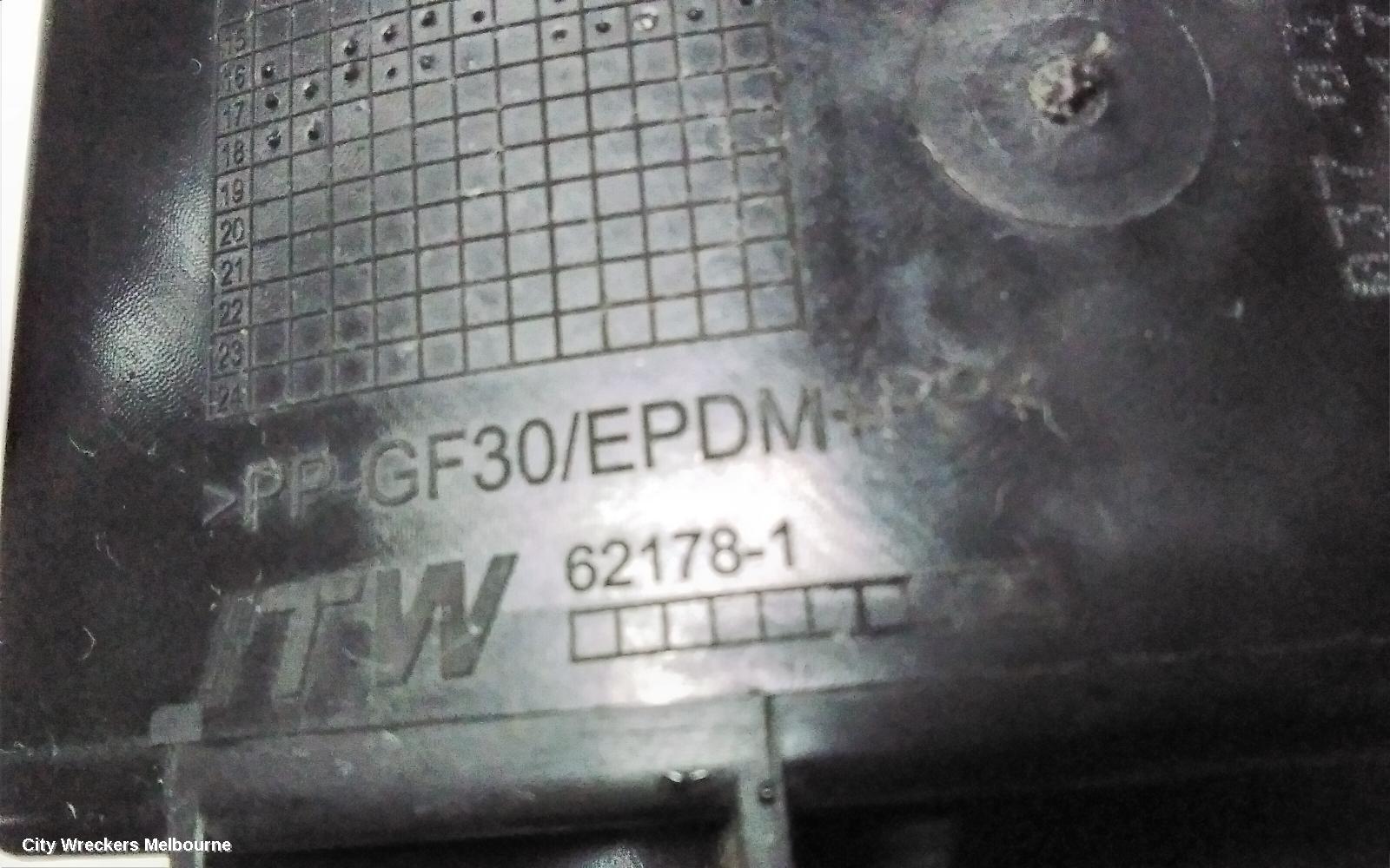 HOLDEN COMMODORE FUEL DOOR / FILLER, FUEL DOOR, ZB, 10/2017 - 12/2020
