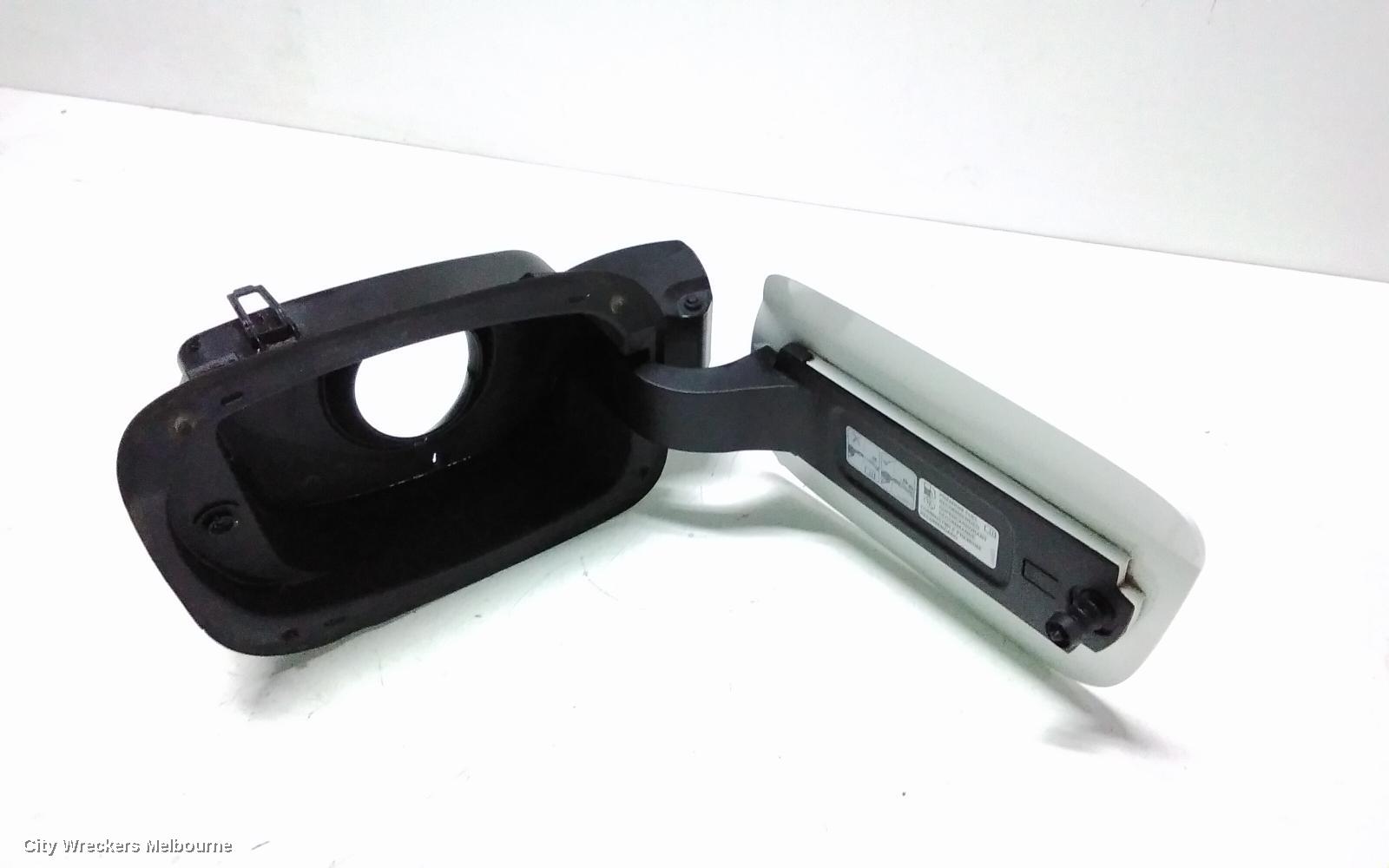 HOLDEN COMMODORE FUEL DOOR / FILLER, FUEL DOOR, ZB, 10/2017 - 12/2020