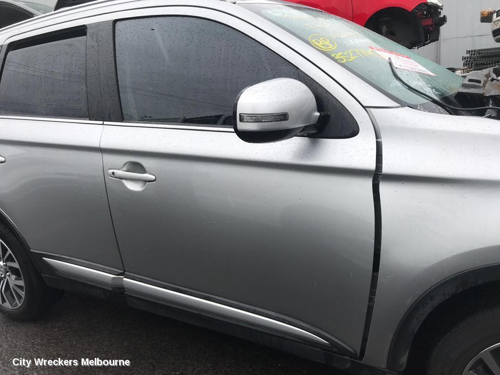 MITSUBISHI OUTLANDER LEFT FRONT DOOR WINDOW, ZJ-ZK, 10/2012 ONWARDS