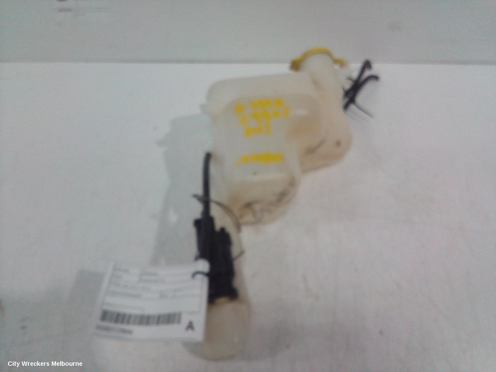 JEEP COMPASS WASHER BOTTLE, PETROL, MK, 07/2011 - 12/2016