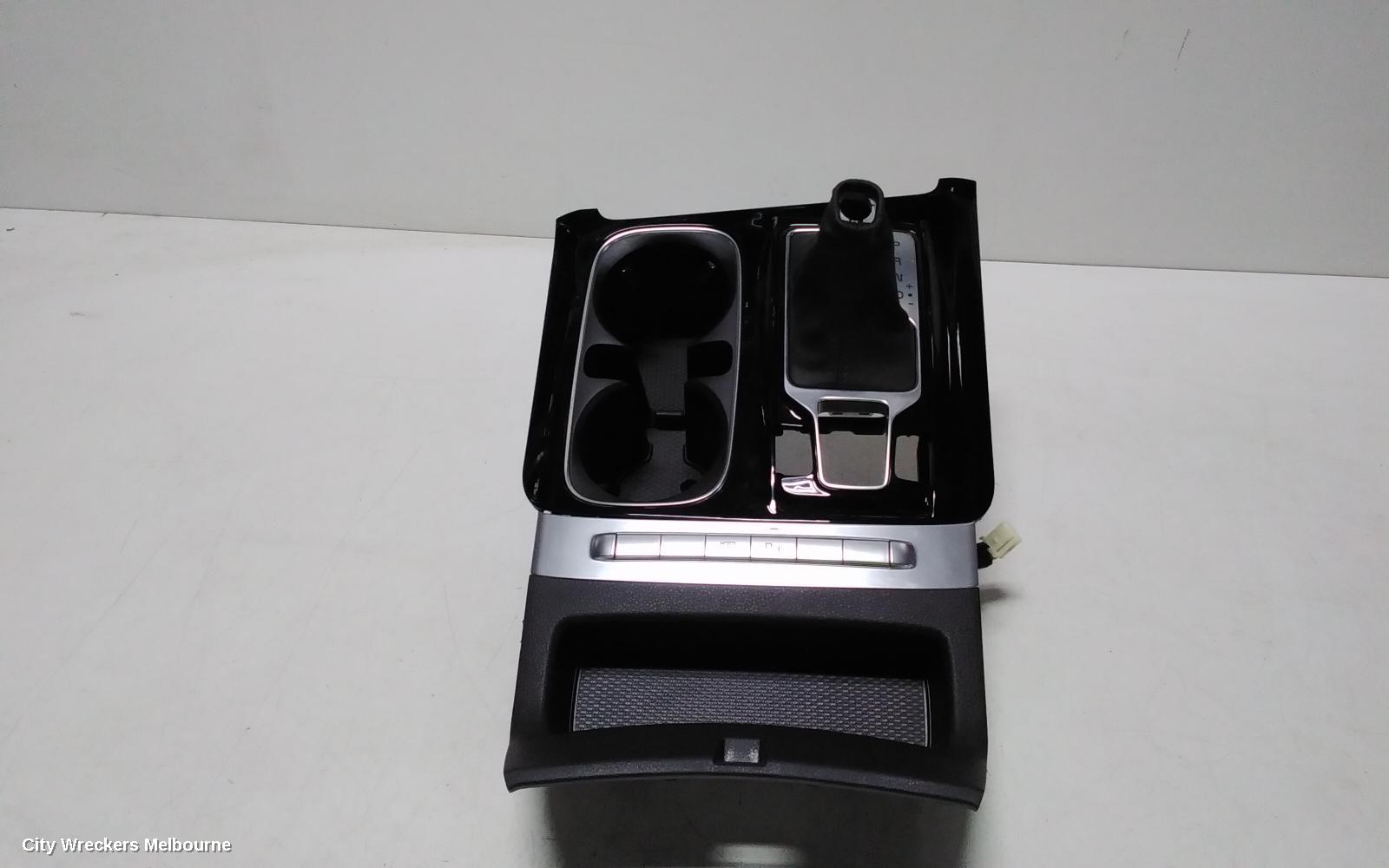 KIA CARNIVAL/GRAND CARNIVAL GEAR STICK/SHIFTER, KA4, AUTO T/M, 10/2020 ONWARDS