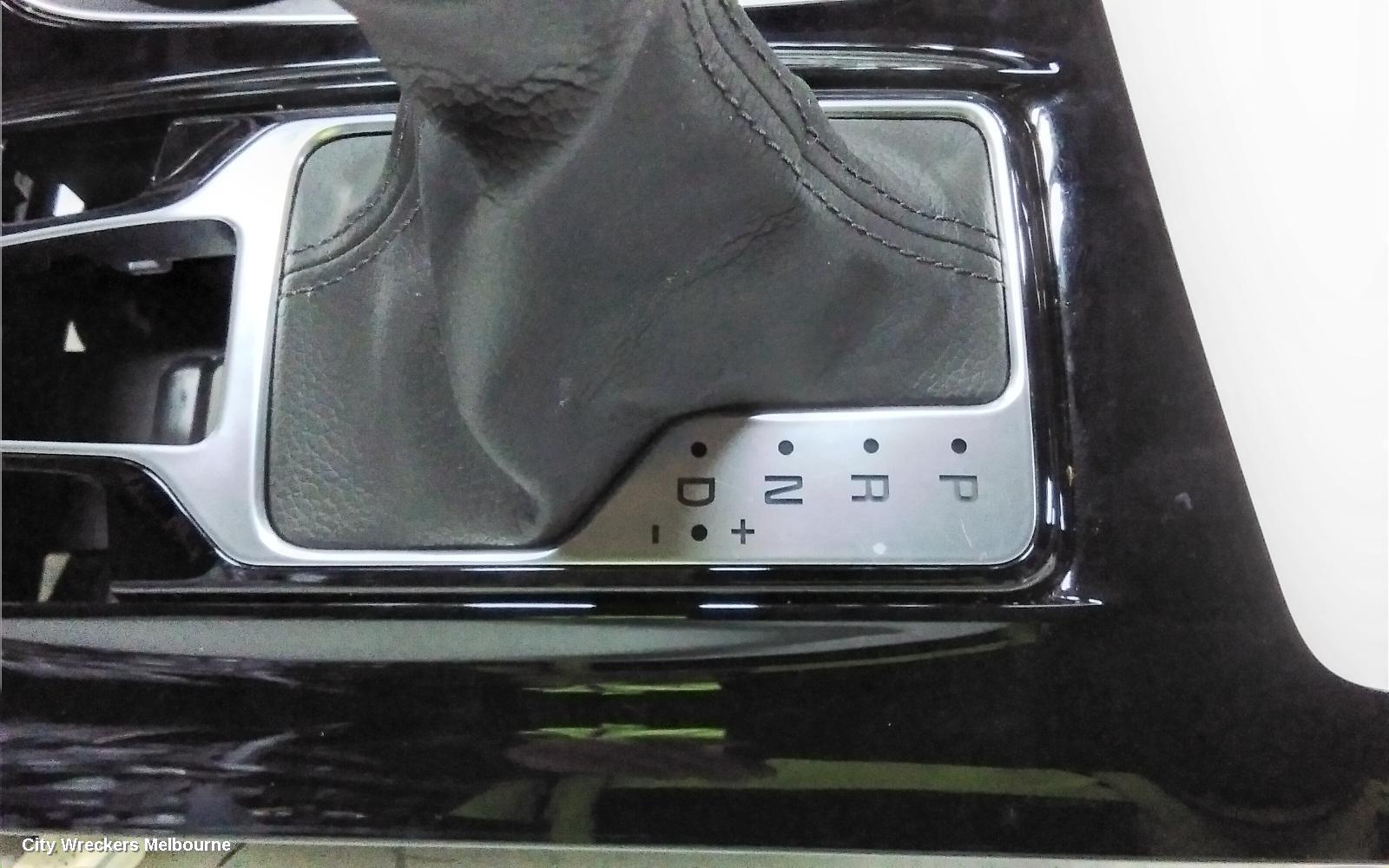 KIA CARNIVAL/GRAND CARNIVAL GEAR STICK/SHIFTER, KA4, AUTO T/M, 10/2020 ONWARDS