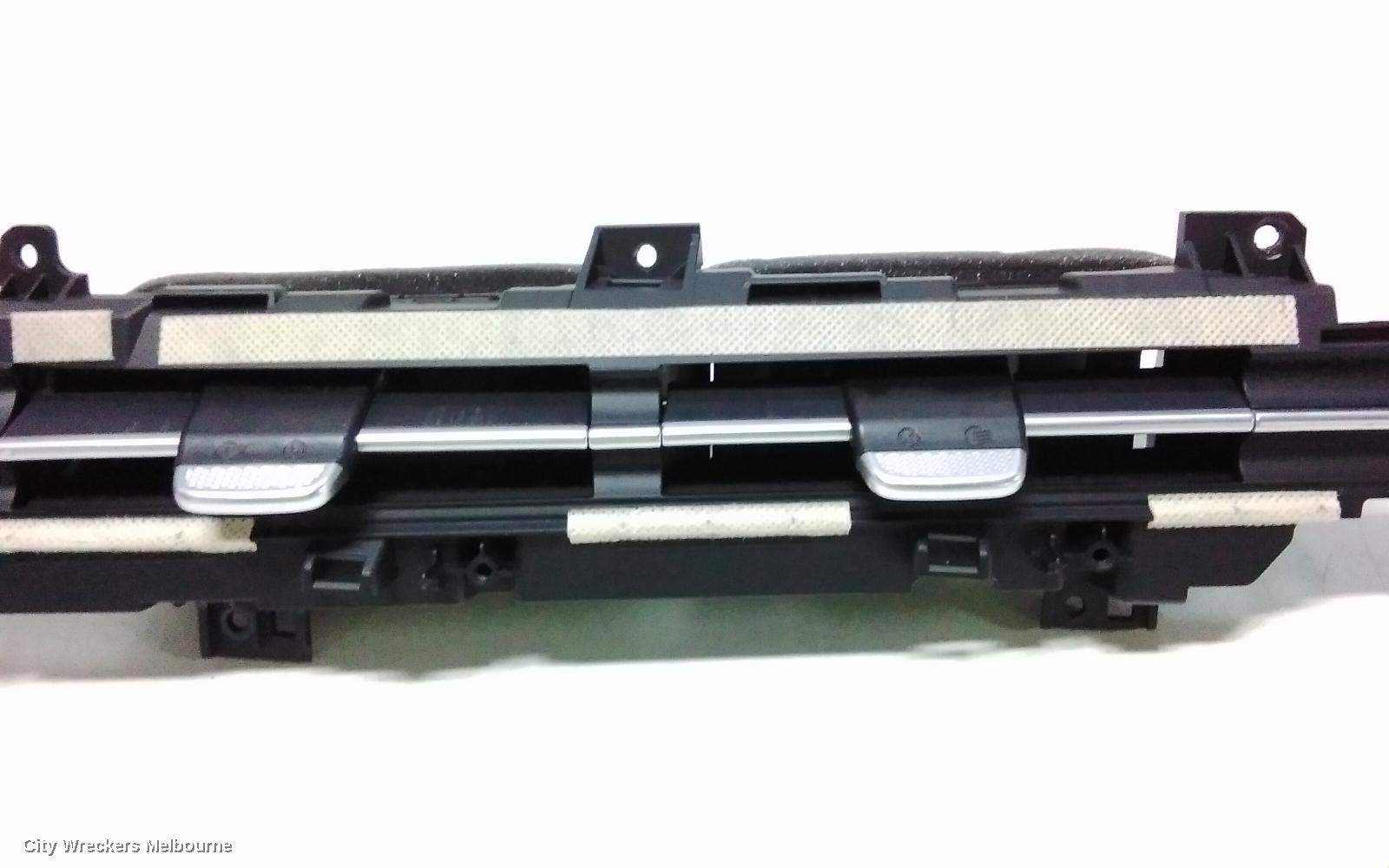 KIA CARNIVAL/GRAND CARNIVAL, KA4, 10/2020 ONWARDS, CENTRE AIRVENT WITH LEFT AIRVENT  : 117843