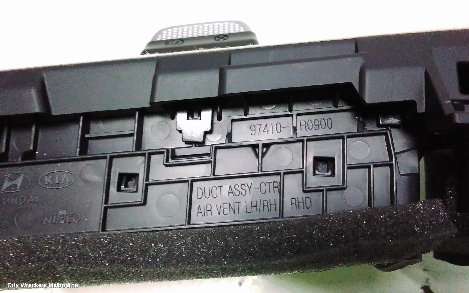 KIA CARNIVAL/GRAND CARNIVAL, KA4, 10/2020 ONWARDS, CENTRE AIRVENT WITH LEFT AIRVENT  : 117843