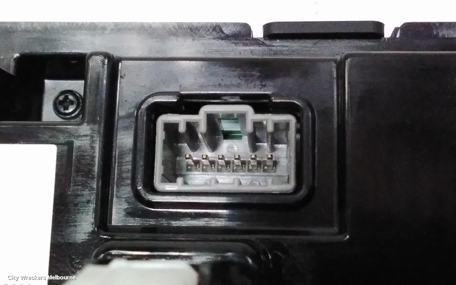 KIA CARNIVAL/GRAND CARNIVAL, KA4, 10/2020 ONWARDS, PART NO:96540R0450FHL  KEYBOARD ASSY (BLACK HI-GLOSSY FHV LIGHTING: 117848