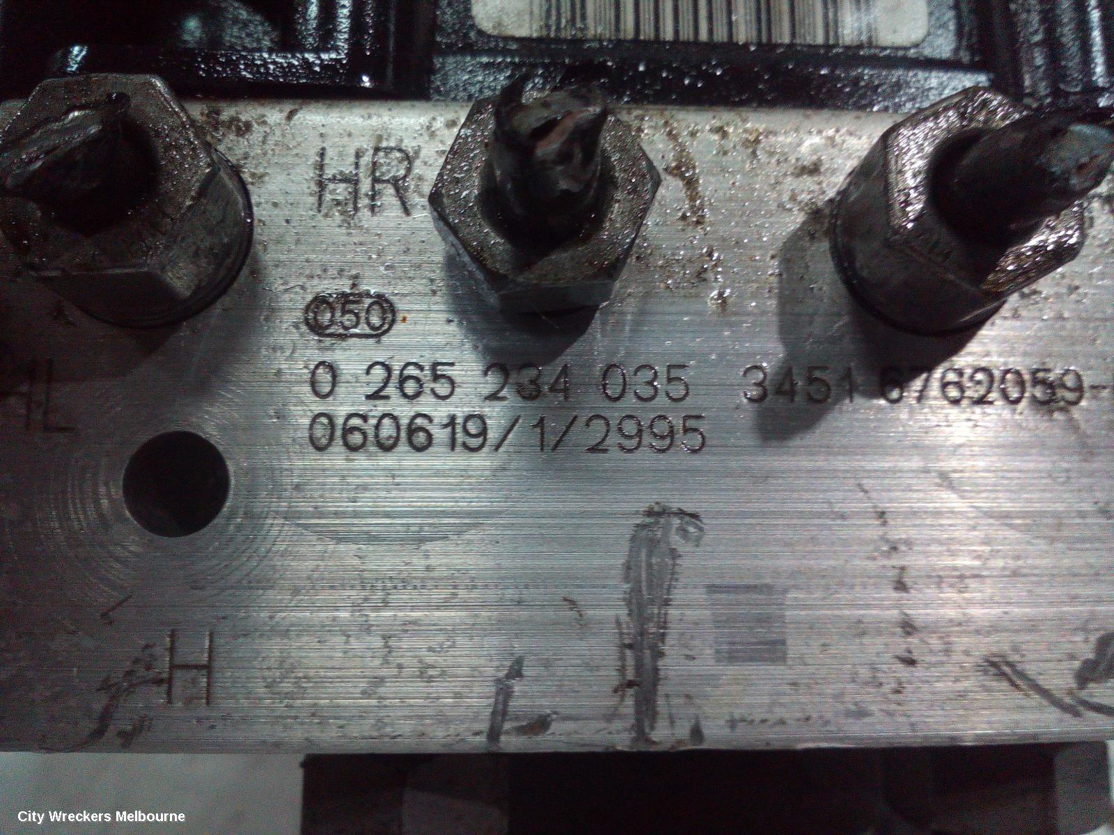 BMW X3 ABS PUMP/MODULATOR, E83, ON MODULE P/N 34513424682, 06/2004 - 11/2010
