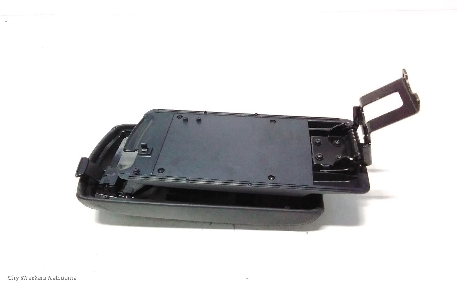 PEUGEOT 407 CONSOLE, 09/2004 - 06/2011