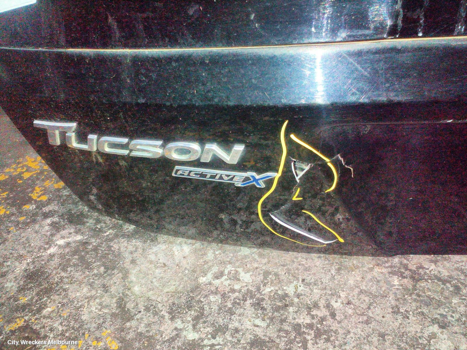 HYUNDAI TUCSON BOOTLID/TAILGATE, TAILGATE, TL, KOREAN BUILT (VIN KMHJ), NON POWER OPERATED TYPE, 07/2015 - 06/2018