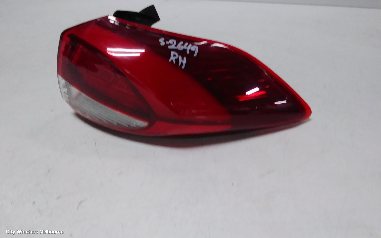 HYUNDAI TUCSON RIGHT TAILLIGHT, IN BODY, TL, KOREAN BUILT (VIN KMHJ), NON LED TYPE, 07/2015 - 06/2018
