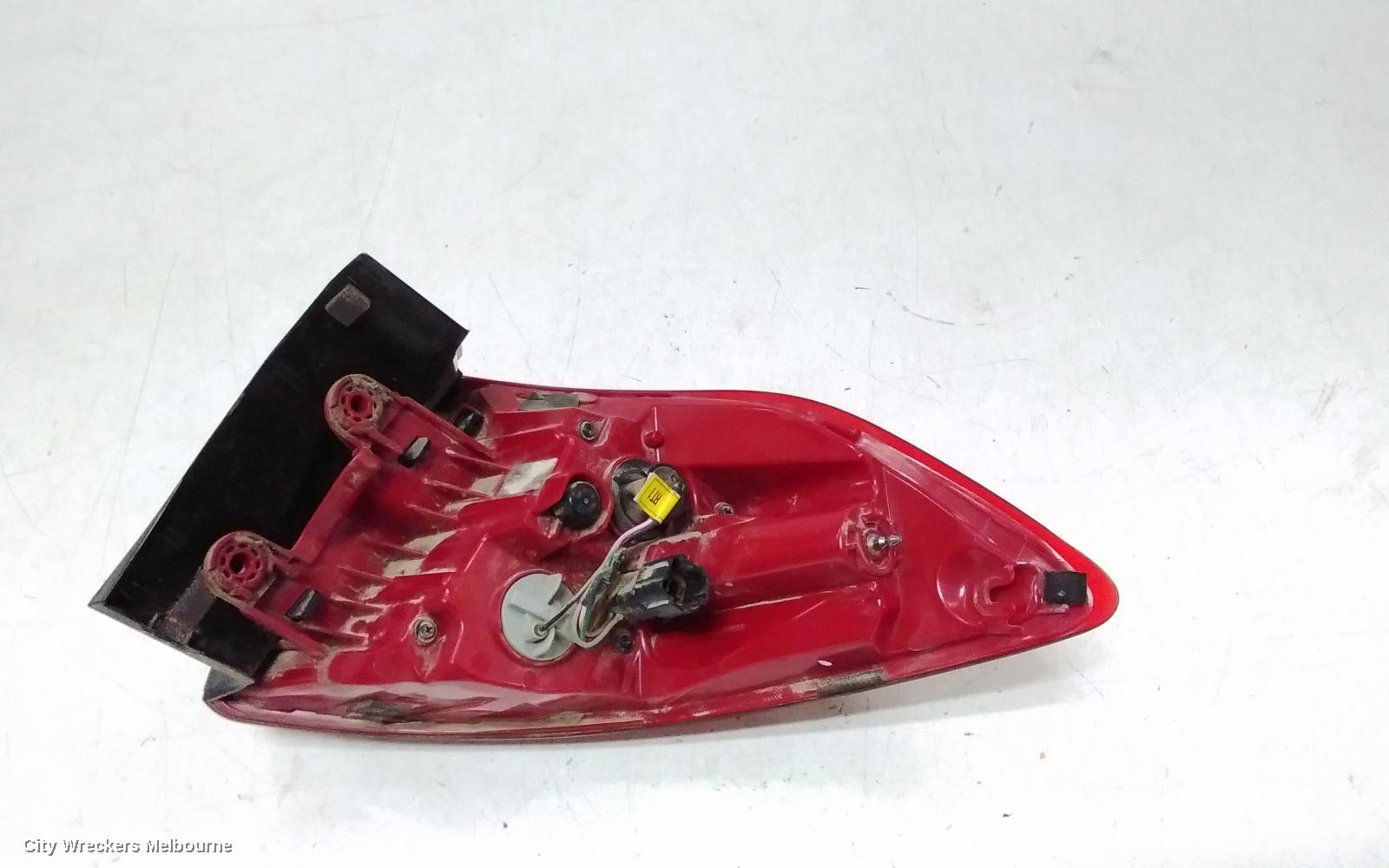 HYUNDAI TUCSON LEFT TAILLIGHT, IN BODY, TL, KOREAN BUILT (VIN KMHJ), NON LED TYPE, 07/2015 - 06/2018