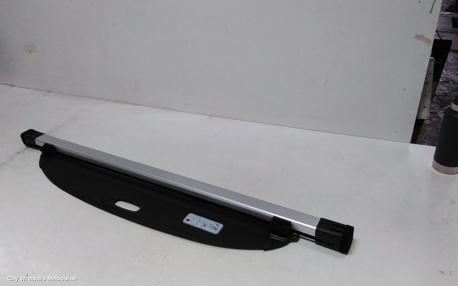 HYUNDAI TUCSON PARCEL SHELF CARGO BLIND, CARGO BLIND, TL, 07/2015 - 01/2021
