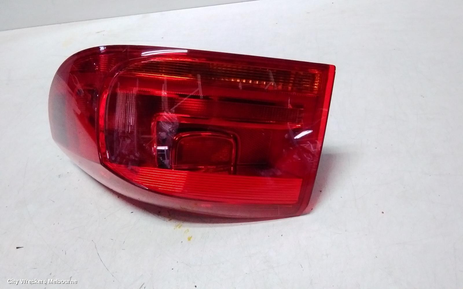 VOLKSWAGEN TIGUAN RIGHT TAILLIGHT, 5N, 07/2011 - 08/2016