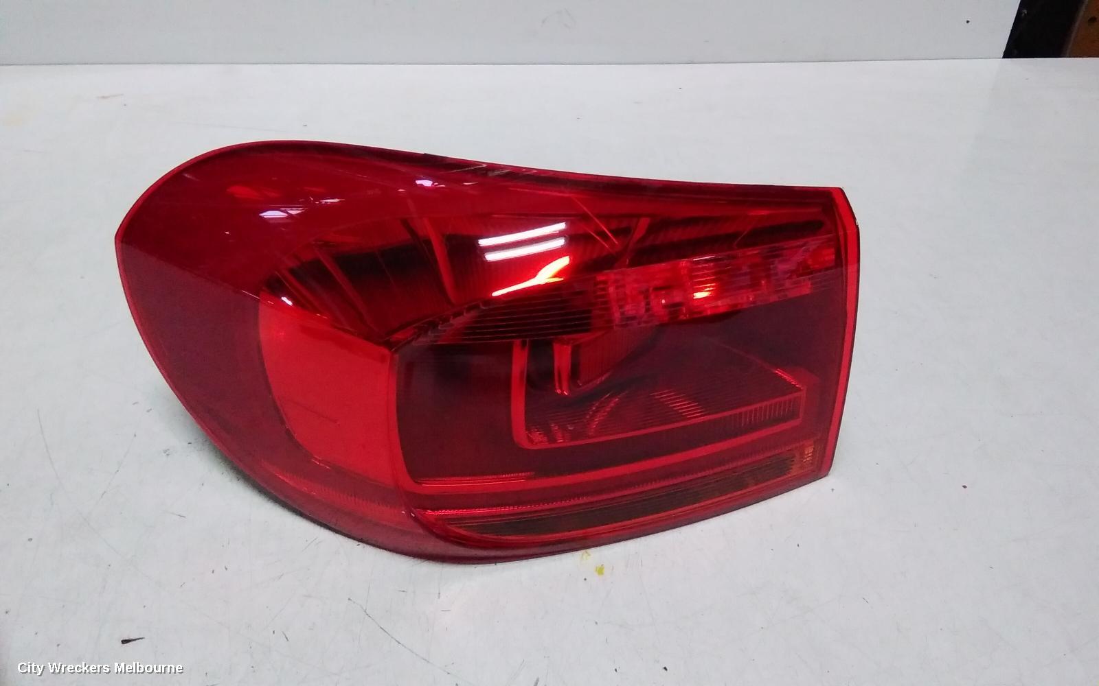 VOLKSWAGEN TIGUAN LEFT TAILLIGHT, 5N, 07/2011 - 08/2016