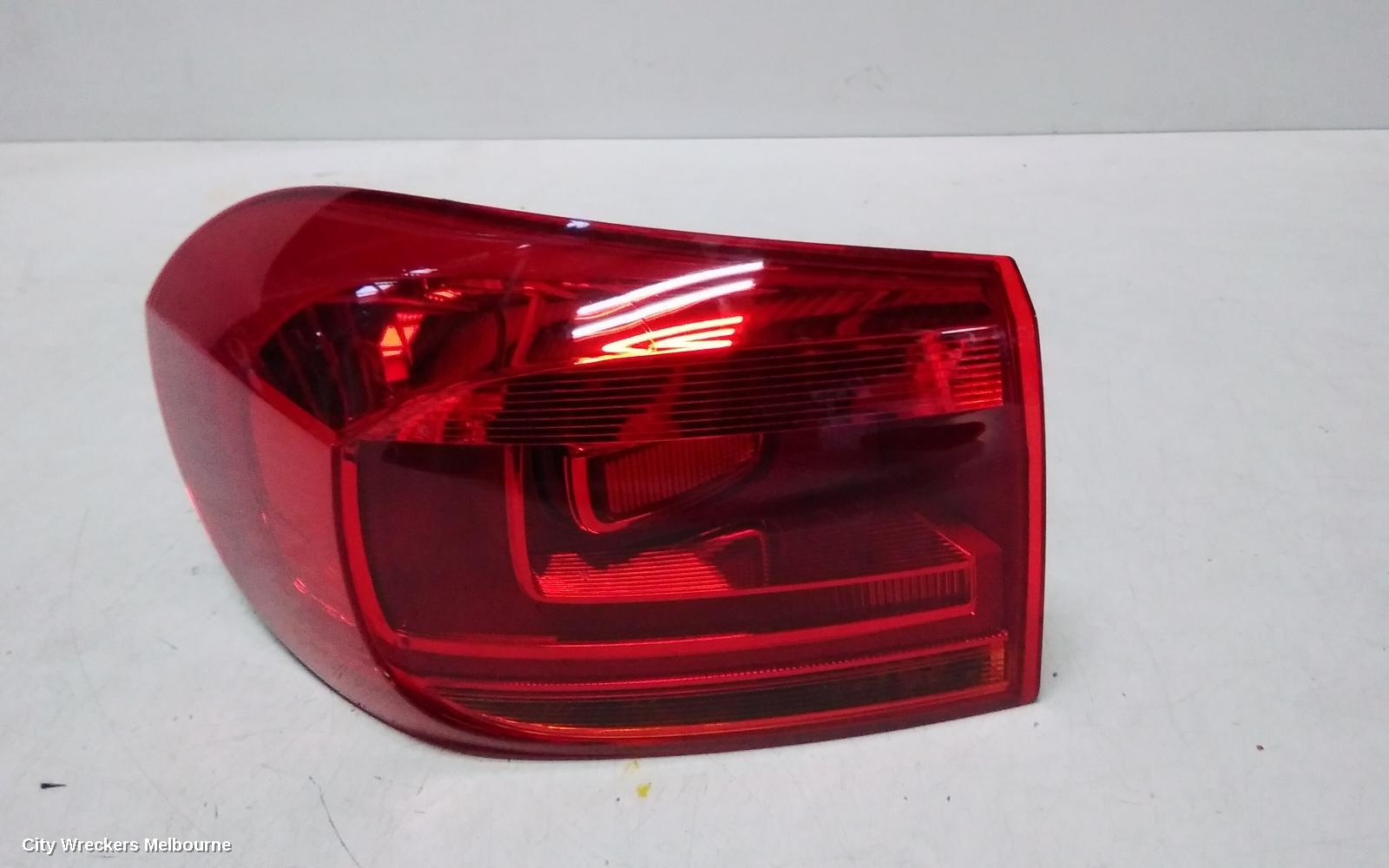 VOLKSWAGEN TIGUAN LEFT TAILLIGHT, 5N, 07/2011 - 08/2016