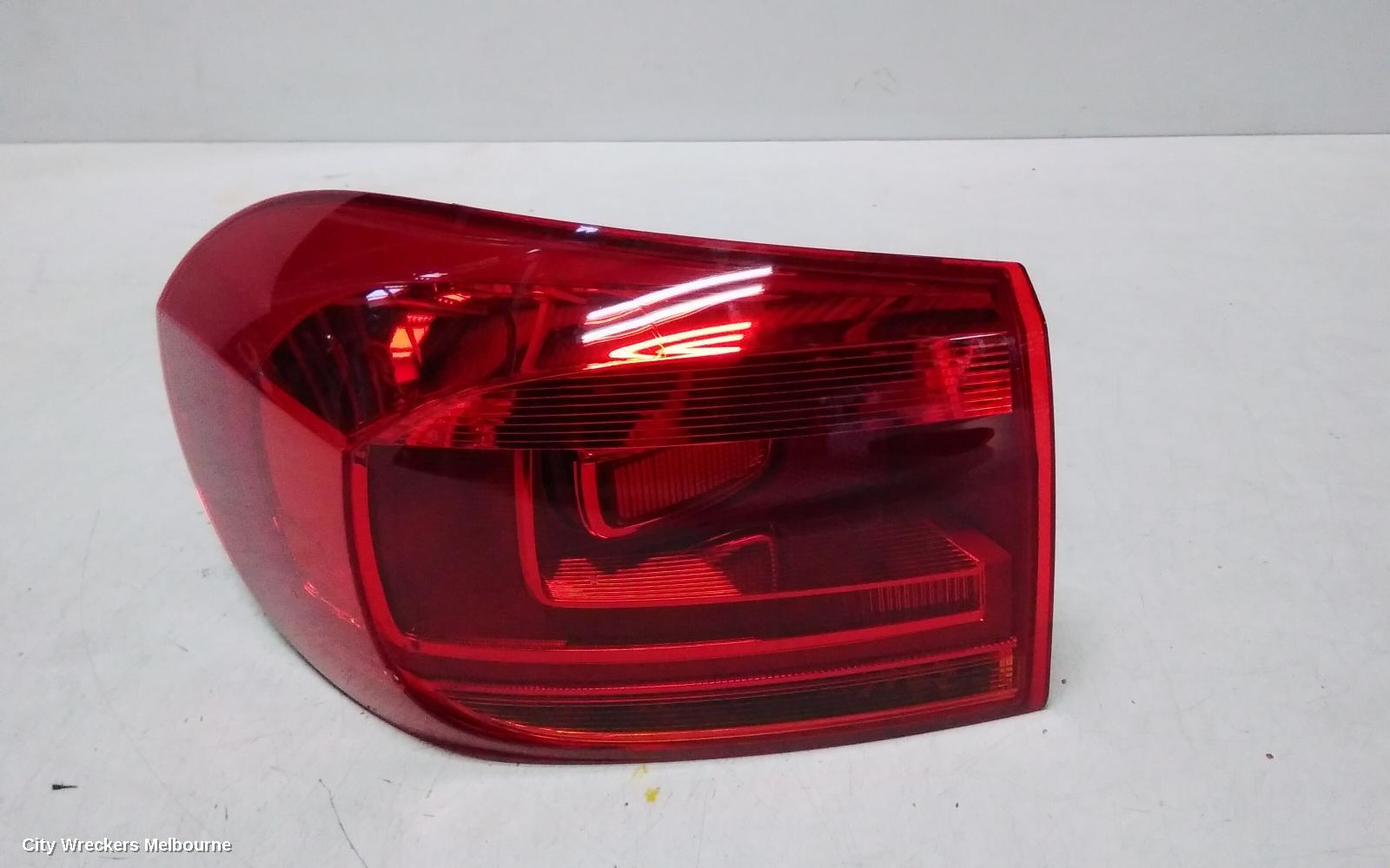 VOLKSWAGEN TIGUAN LEFT TAILLIGHT, 5N, 07/2011 - 08/2016