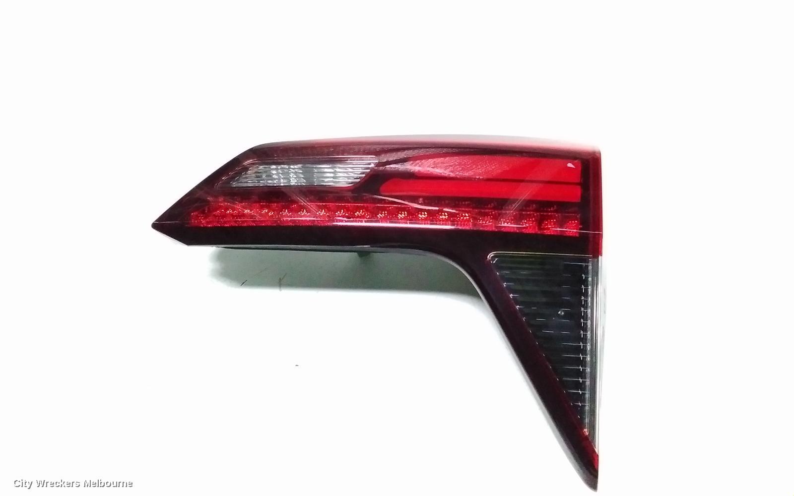 HONDA HRV REAR GARNISH, TAILGATE LAMP (RH SIDE), RU5, VTI-S/VTI-LX/RS, LED, OPTICAL GUIDE TYPE, 07/2018 - 10/2021