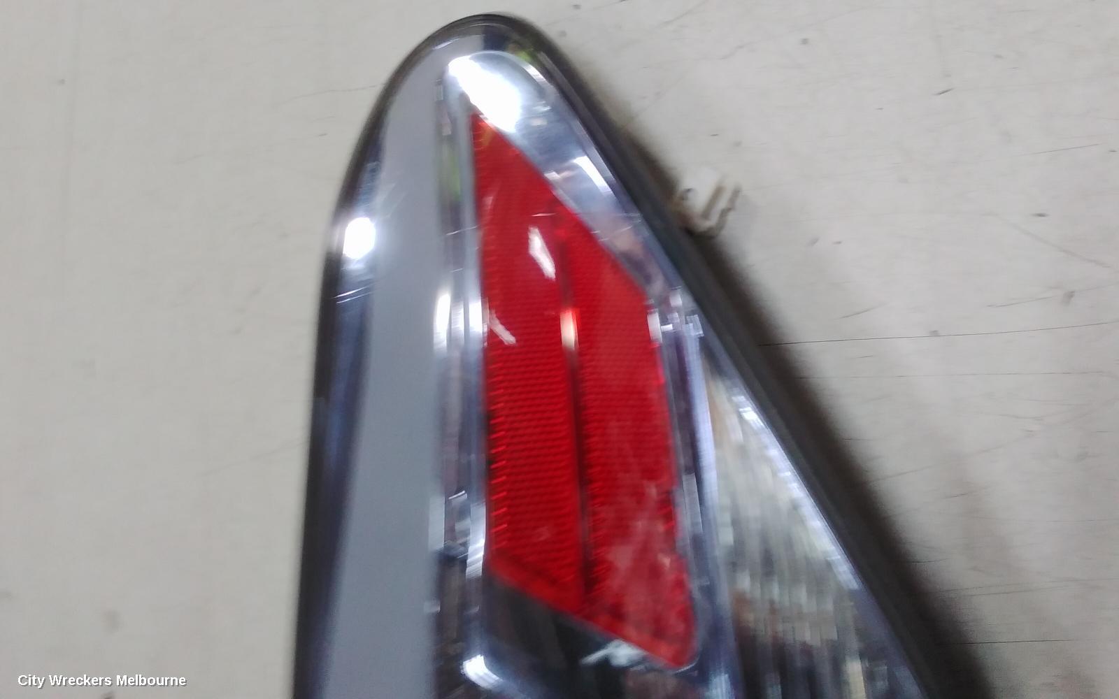 LEXUS RX SERIES RIGHT TAILLIGHT, GYLI5R, RX450H, IN BODY, 12/2008 - 05/2012
