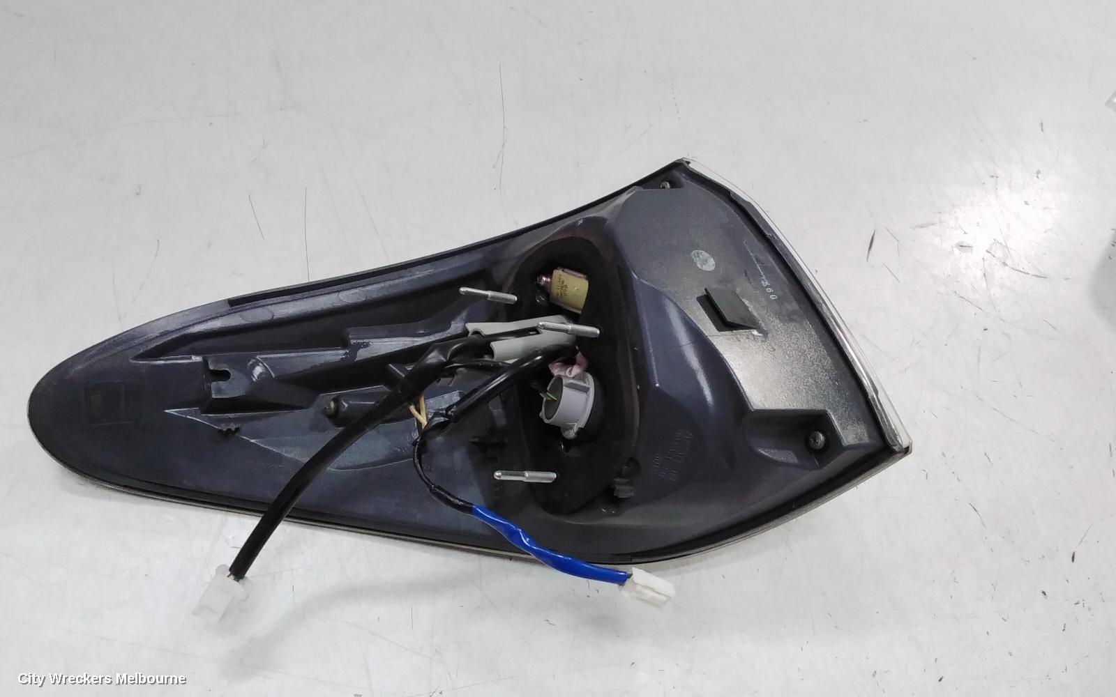 LEXUS RX SERIES RIGHT TAILLIGHT, GYLI5R, RX450H, IN BODY, 12/2008 - 05/2012