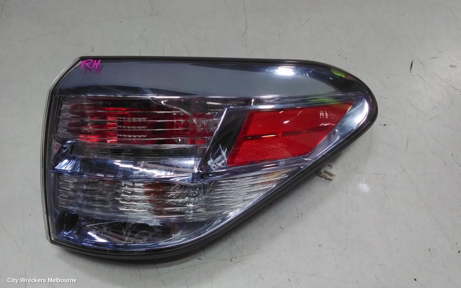 LEXUS RX SERIES RIGHT TAILLIGHT, GYLI5R, RX450H, IN BODY, 12/2008 - 05/2012